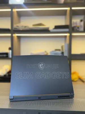 Laptop MSI 16GB AMD Ryzen 7 SSD 512GB