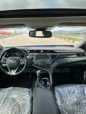 Toyota Camry 2020 Black