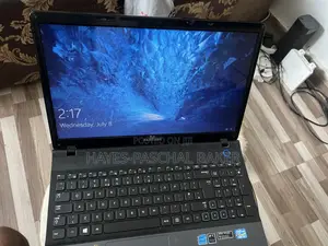 Laptop Samsung NP300E5C 8GB Intel Core i5 HDD 250GB