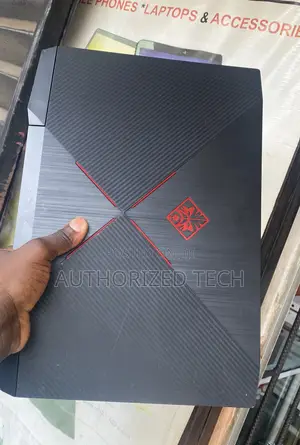 Laptop HP Omen 15-ce0xx 16GB Intel Core i7 SSD 512GB