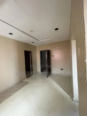 Mini Flat in Canal West, Osapa london for rent