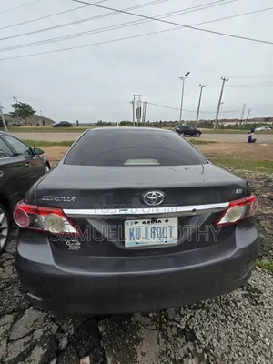 Toyota Corolla 2012 Gray