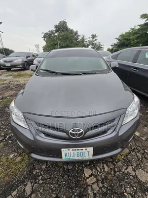 Toyota Corolla 2012 Gray