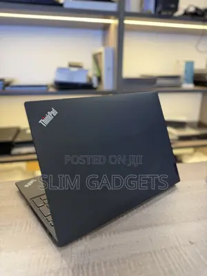 Laptop Lenovo ThinkPad T61 32GB AMD Ryzen 7 SSD 1T