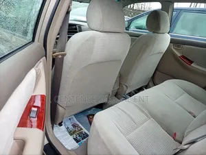 Toyota Corolla 2006 Gold