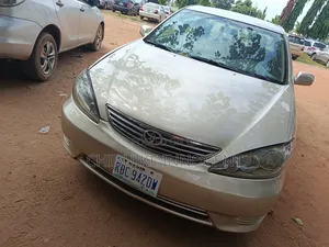 Toyota Camry 2005