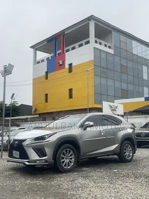 Lexus NX 2019 Gold