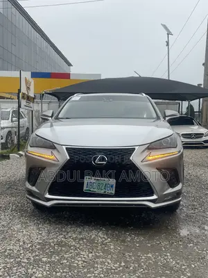 Lexus NX 2019 Gold