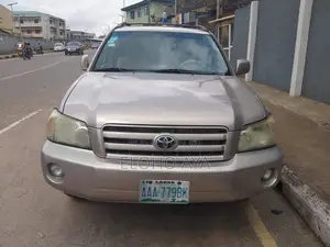Toyota Highlander 2006 Brown