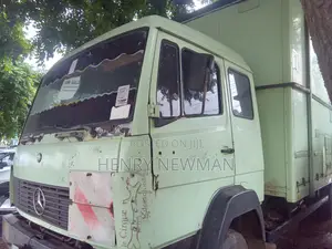 Mercedes Benz 814 Truck for Sale