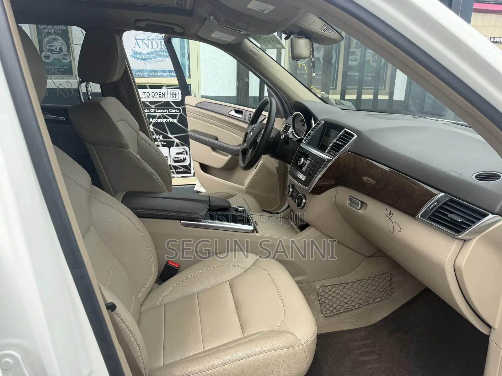 Mercedes-Benz M Class ML350 4MATIC 4dr SUV AWD (3.5L 6cyl 7A) 2014