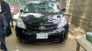 Toyota Sienna 2005 Black