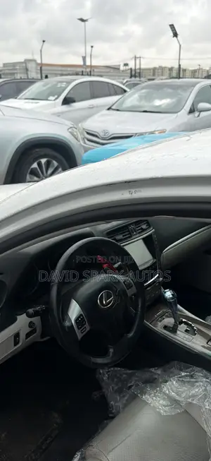 Lexus IS 250 AWD Automatic 2012 White