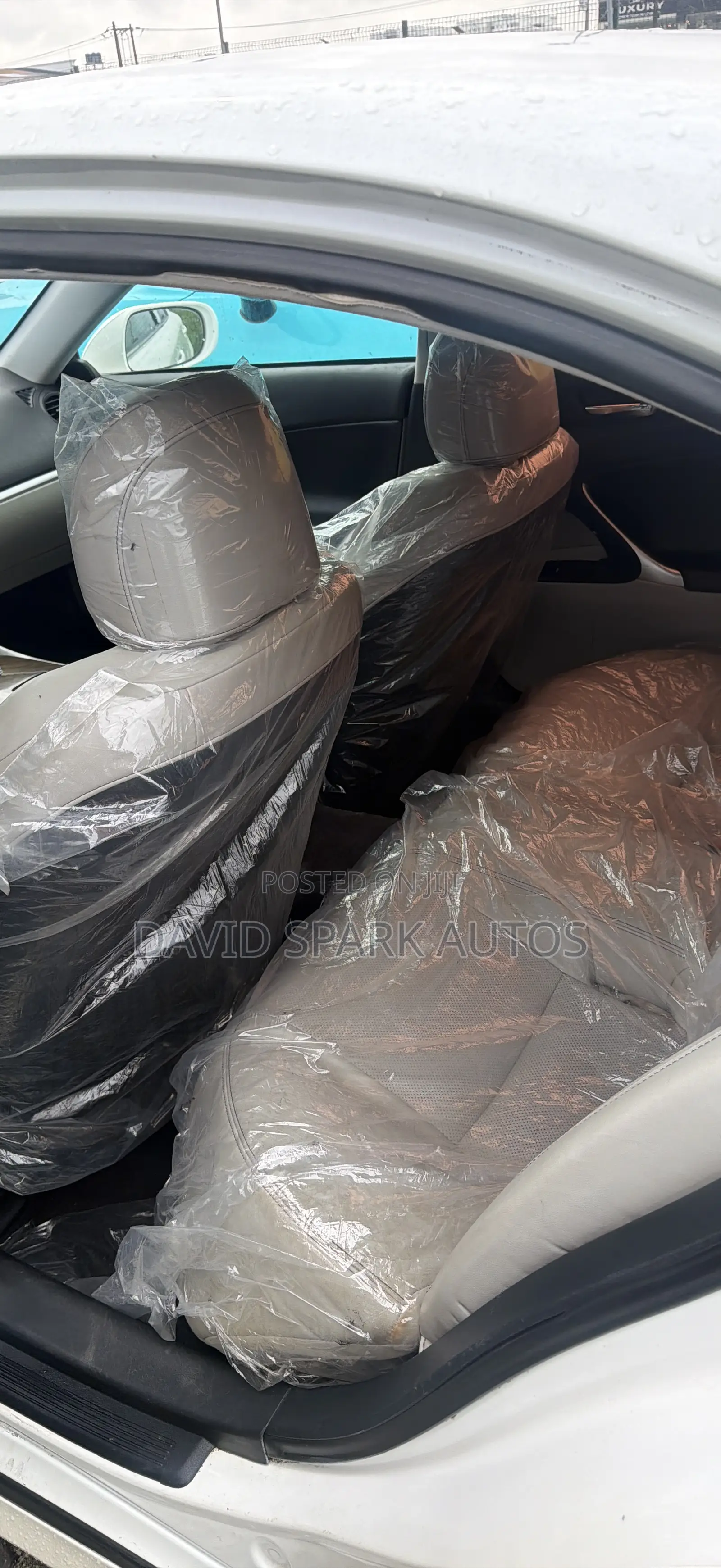 Lexus IS 250 AWD Automatic 2012 White
