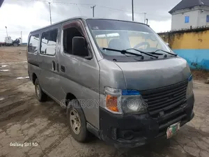 Nissan Caravan (Urvan) 2008 Silver