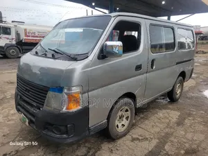 Nissan Caravan (Urvan) 2008 Silver