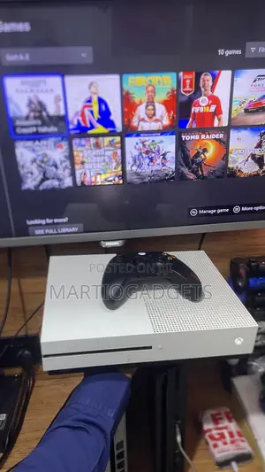 Microsoft Xbox One S