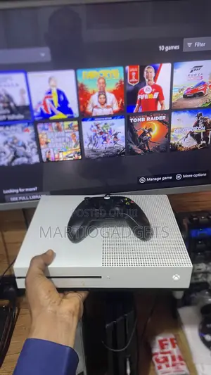 Microsoft Xbox One S