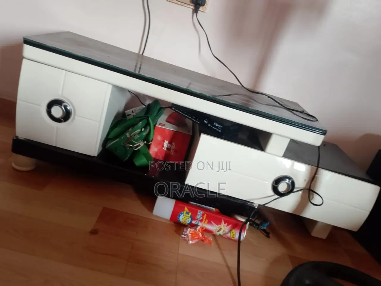 Television Shelfs