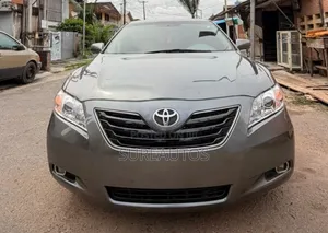 Toyota Camry 2009 Gray