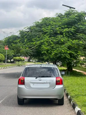 Toyota Corolla 2004 Silver