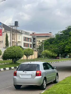 Toyota Corolla 2004 Silver