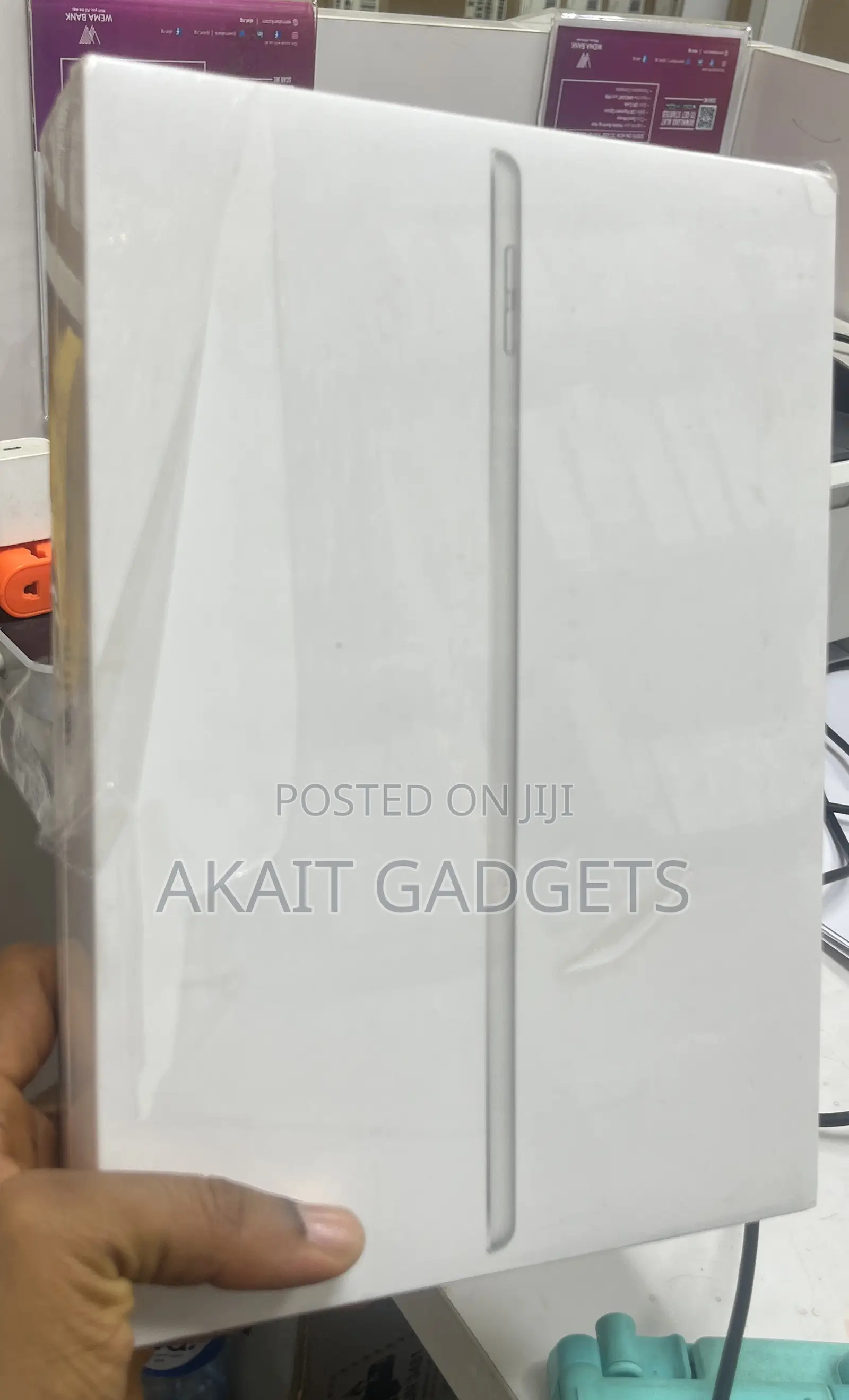 New Apple iPad 10.2 (2021) 256 GB Silver