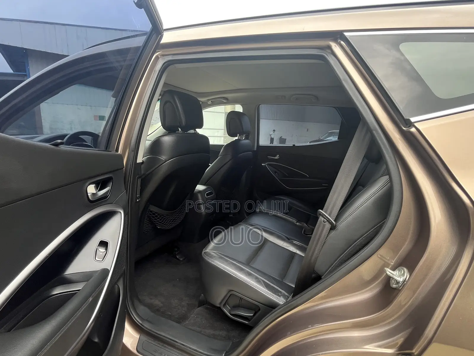 Hyundai Santa Fe 2016 Brown