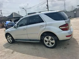 Mercedes-Benz M Class 2011 Silver