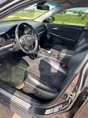 Toyota Camry 2017 Gray