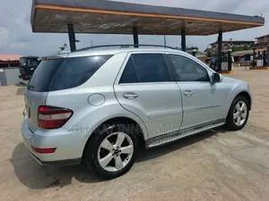 Mercedes-Benz M Class 2011 Silver