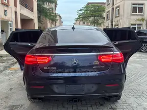 Mercedes-Benz GLE-Class AMG GLE 43 4MATIC 2017 Blue