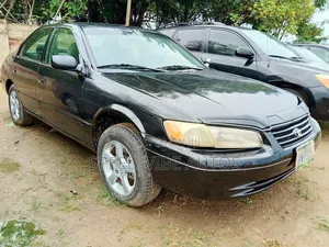 Toyota Camry Automatic 1999 Black