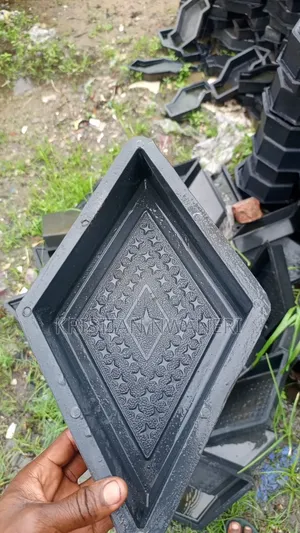 Interlocking Plastic Moulds and Kerbs Mould