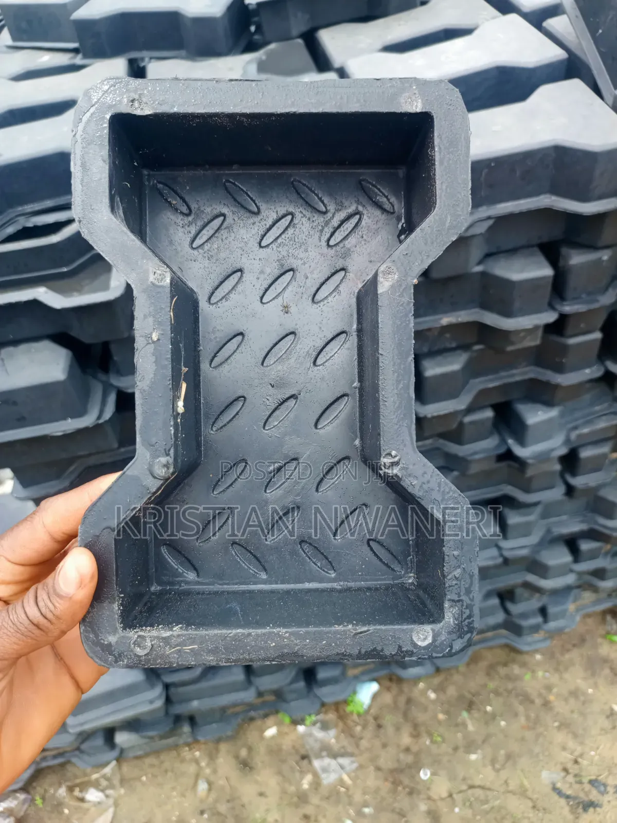 Interlocking Plastic Moulds and Kerbs Mould