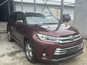 Toyota Highlander 2018 Burgundy