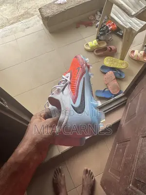 Soccer Boot Phantom6