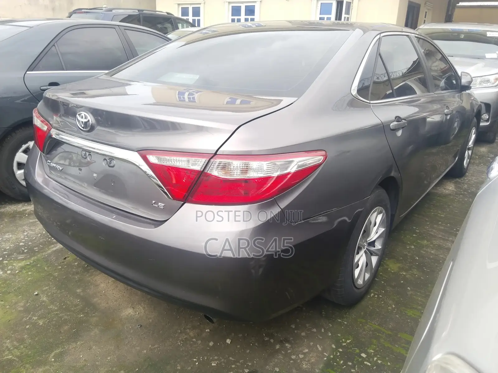 Toyota Camry 2015 Gray
