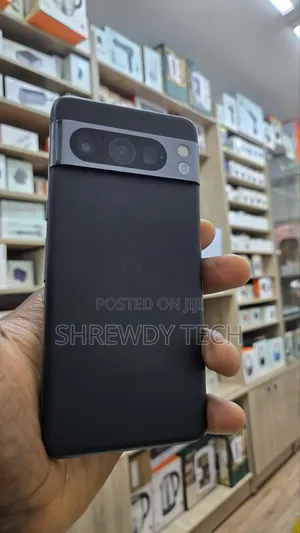 Google Pixel 8 Pro 128 GB Black