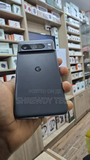 Google Pixel 8 Pro 128 GB Black