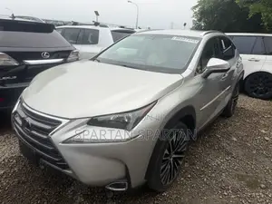 Lexus NX 2015 Silver