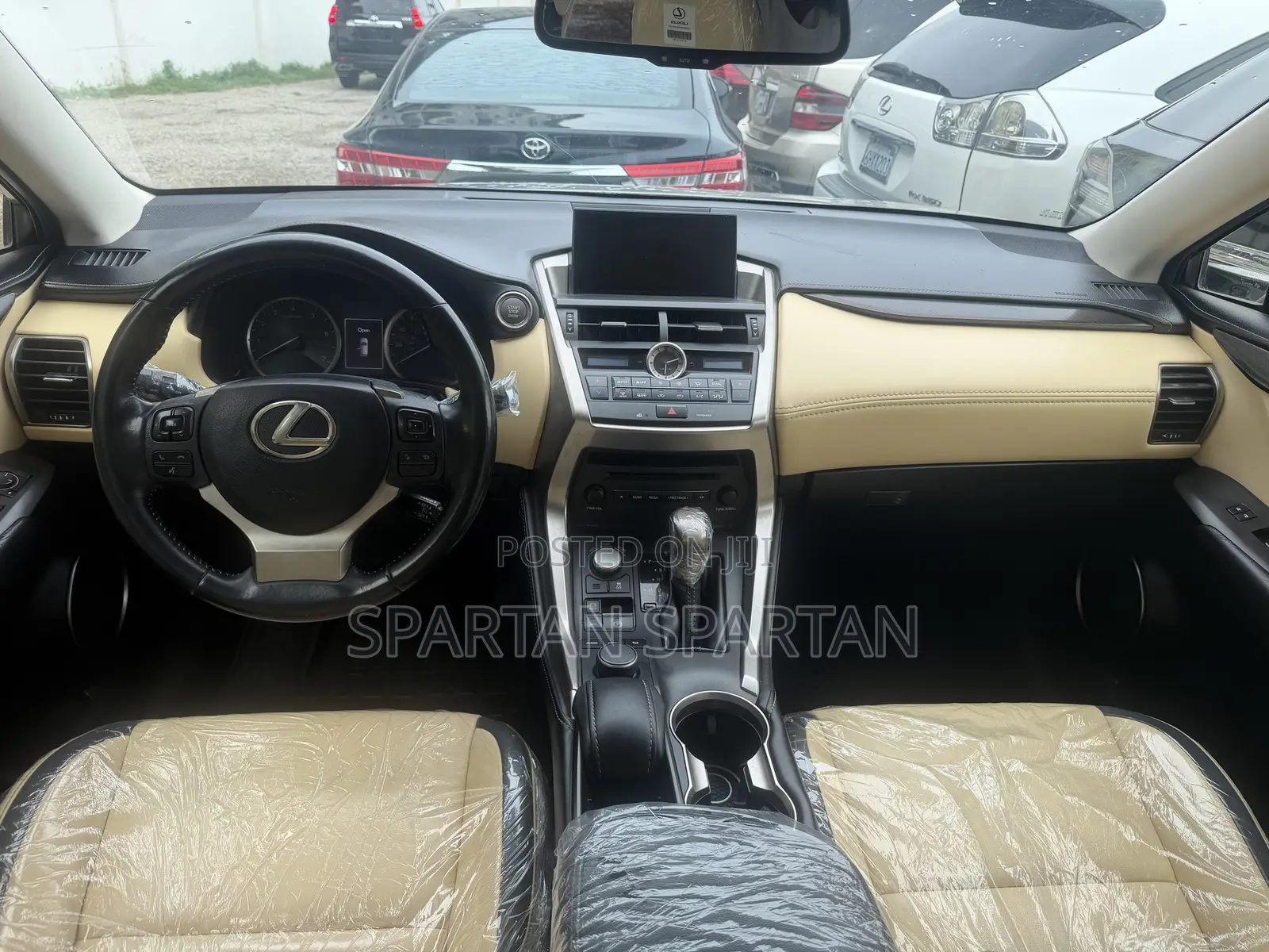 Lexus NX 2015 Silver