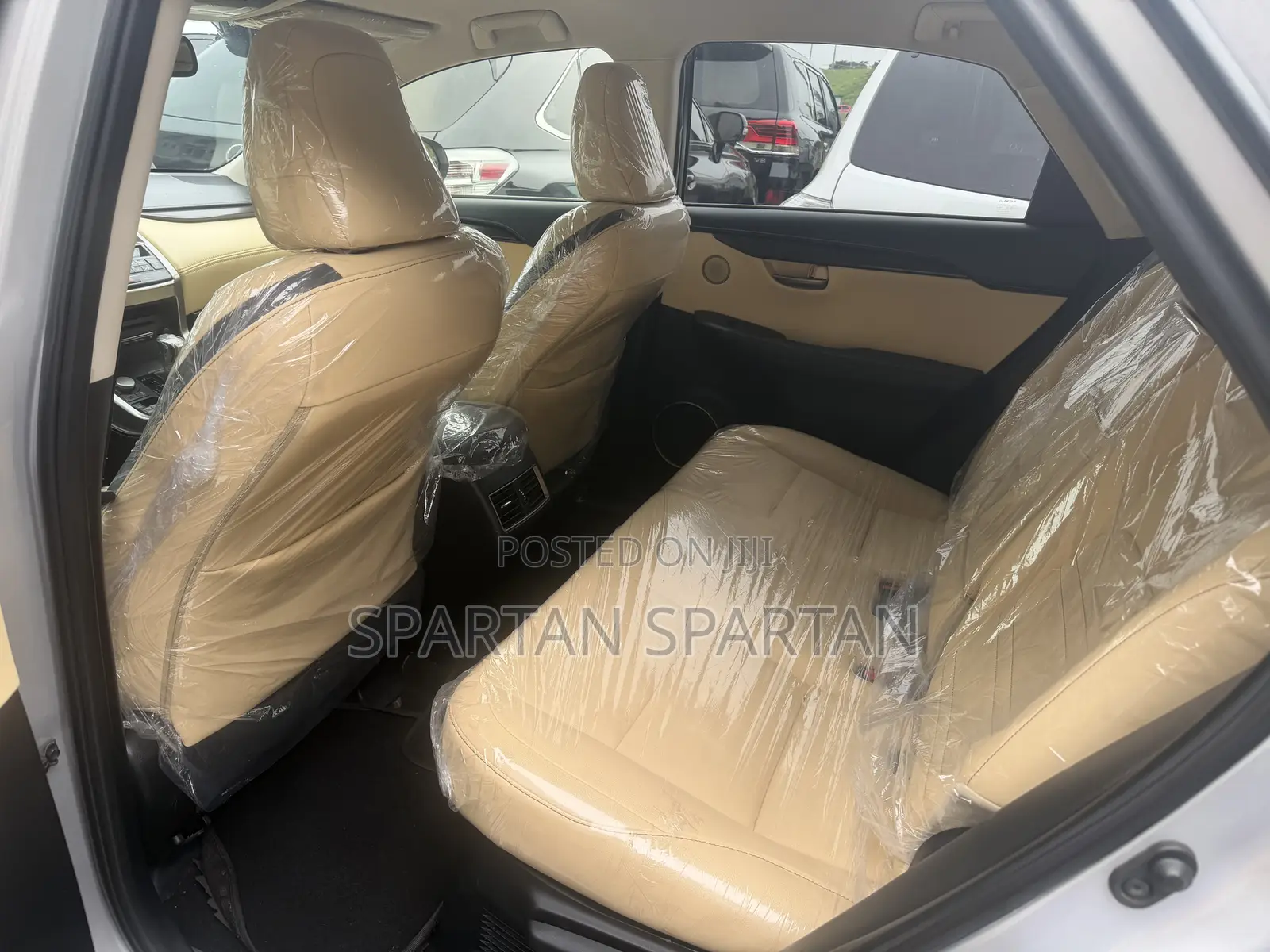 Lexus NX 2015 Silver