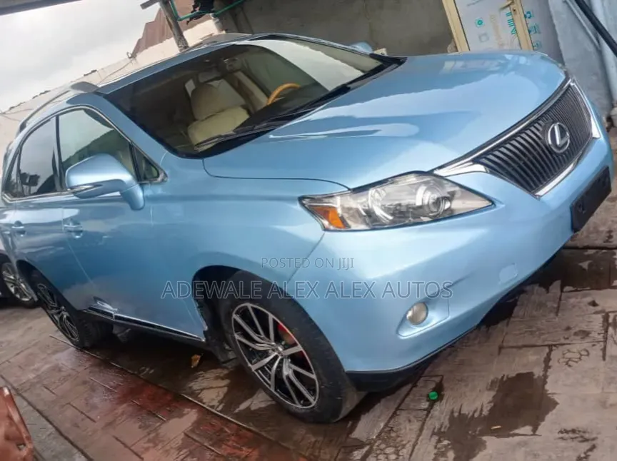 Lexus RX 2011 Blue