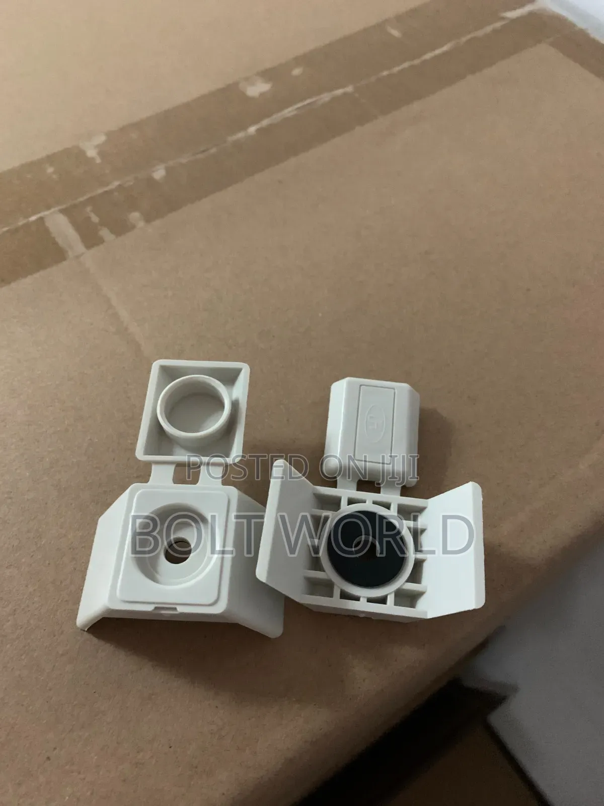 PVC Cap Screw Cover With Epdm Walsher