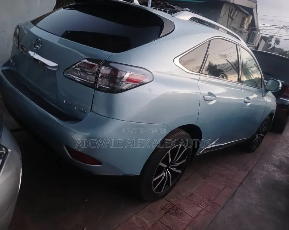 Lexus RX 2011 Blue