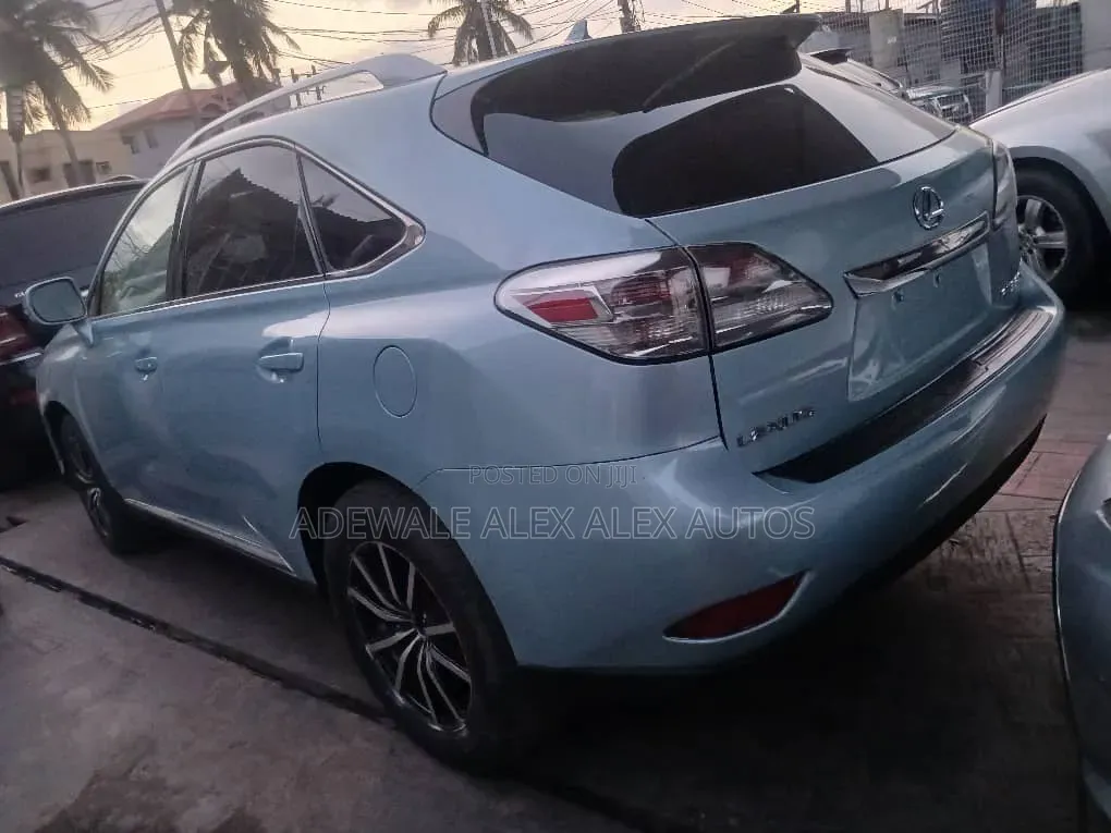 Lexus RX 2011 Blue