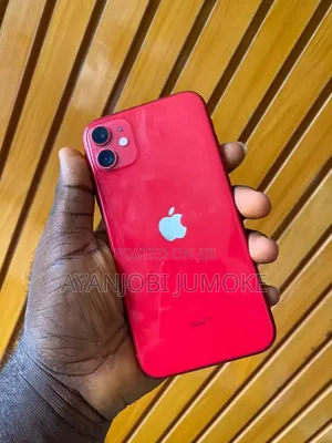 Apple iPhone 11 64 GB Red