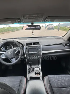 Toyota Camry 2015 Black