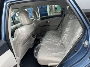 Toyota Venza AWD 2010 Blue